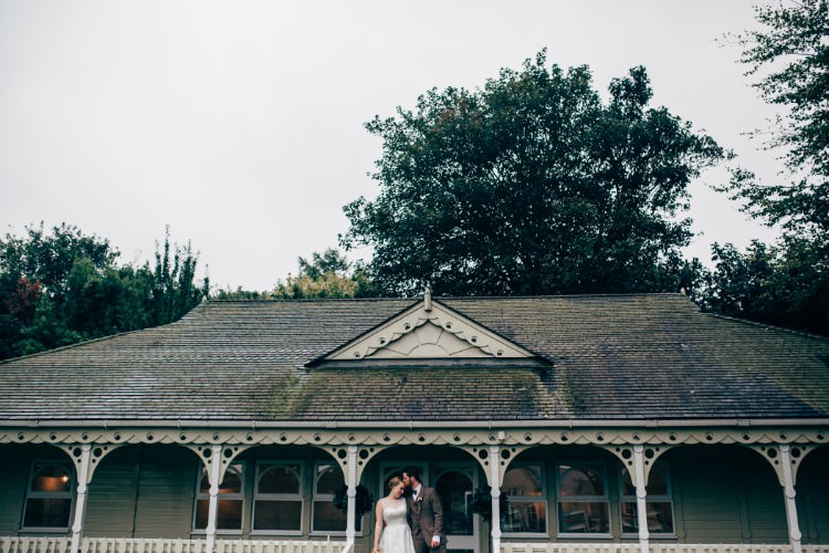 Old Fashioned Fete Cricket Pavilion Wedding https://www.naomijanephotography.com/