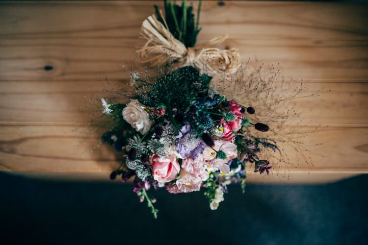 Old Fashioned Fete Cricket Pavilion Wedding https://www.naomijanephotography.com/