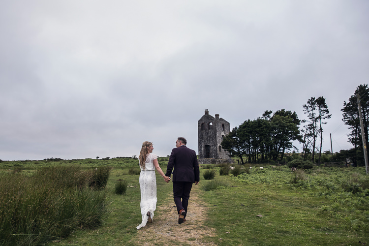 Heartfelt Celestial Handmade Wedding http://assassynation.co.uk/