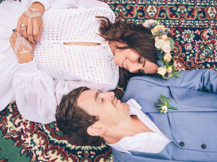Retro 70s Bohemian Summer Dream Wedding http://whitecatstudio.ie/