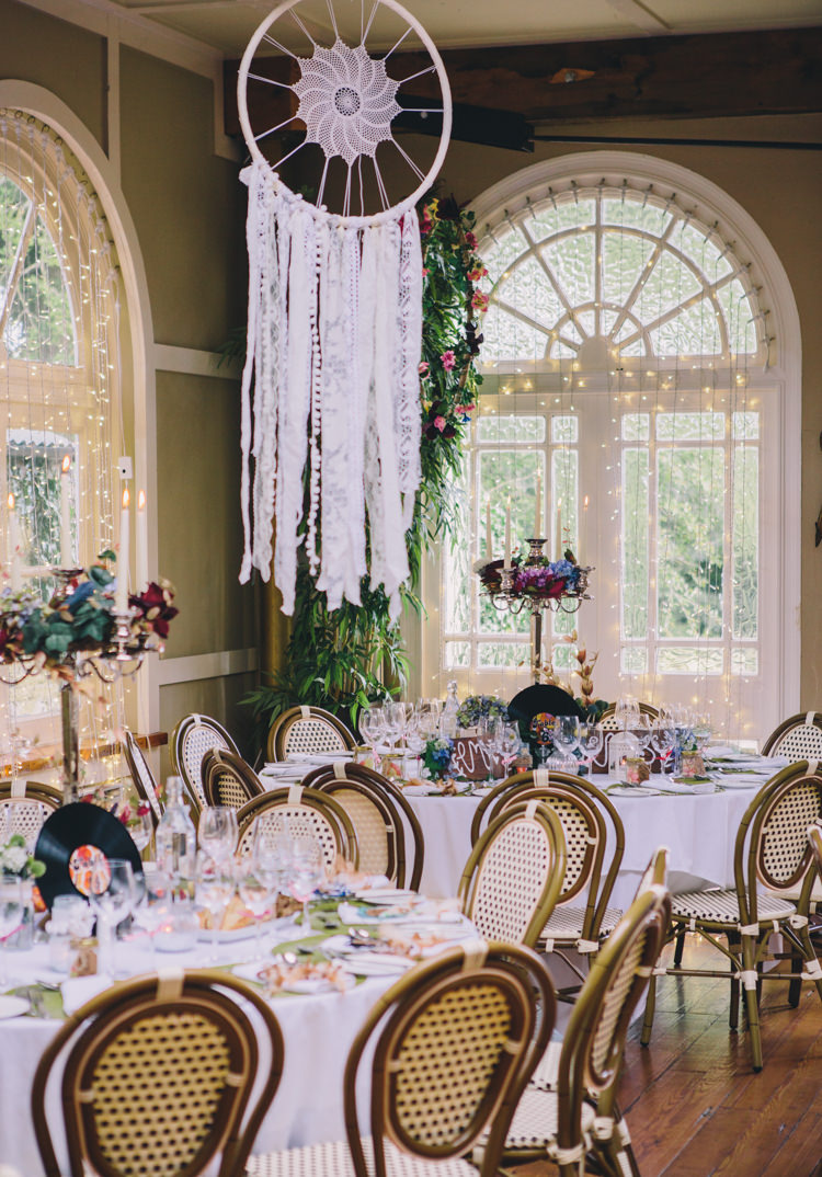 Retro 70s Bohemian Summer Dream Wedding http://whitecatstudio.ie/