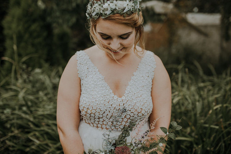 Bohemian Cool Raw Crystal Wedding Ideas https://lolarosephotography.com/