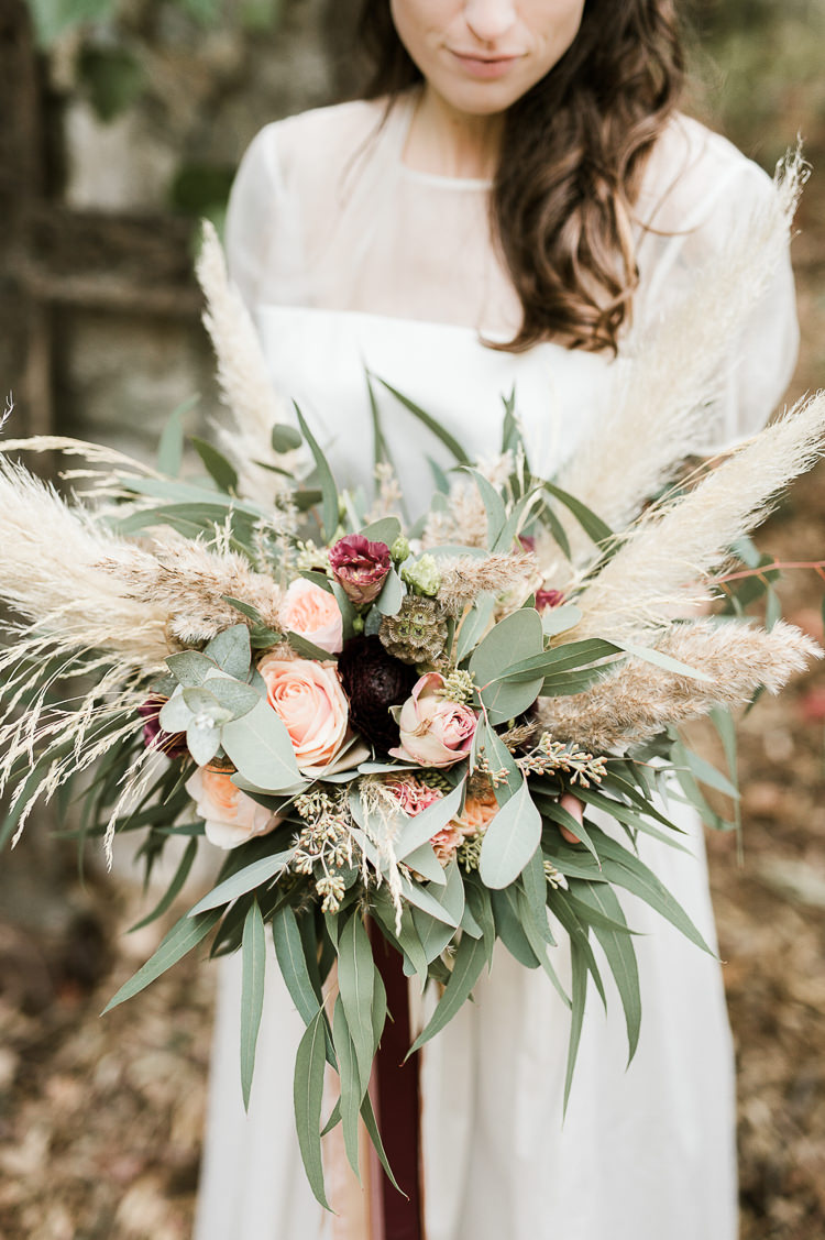 Flowers Bouquet Oxblood Peach Rose Pampas Grass Greenery Velvet Ribbon Bride Bridal Trendy Beautiful French Elopement Wedding Ideas http://oliviamarocco.com/