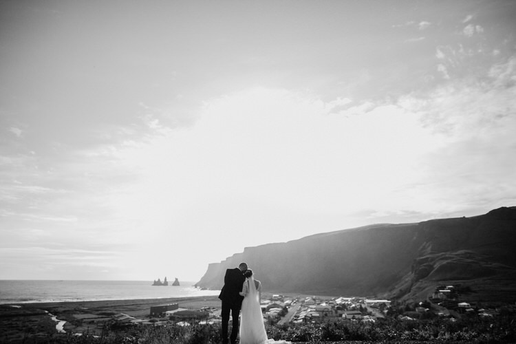 Bride Groom Landscape Cliff Coast Mountain View Destination Elopement | Intimate Adventurous Emotional Iceland Wedding http://www.thecurries.co/