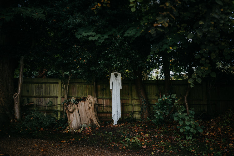 Folky Woodland Adventure Wedding https://elainewilliamsphoto.com/