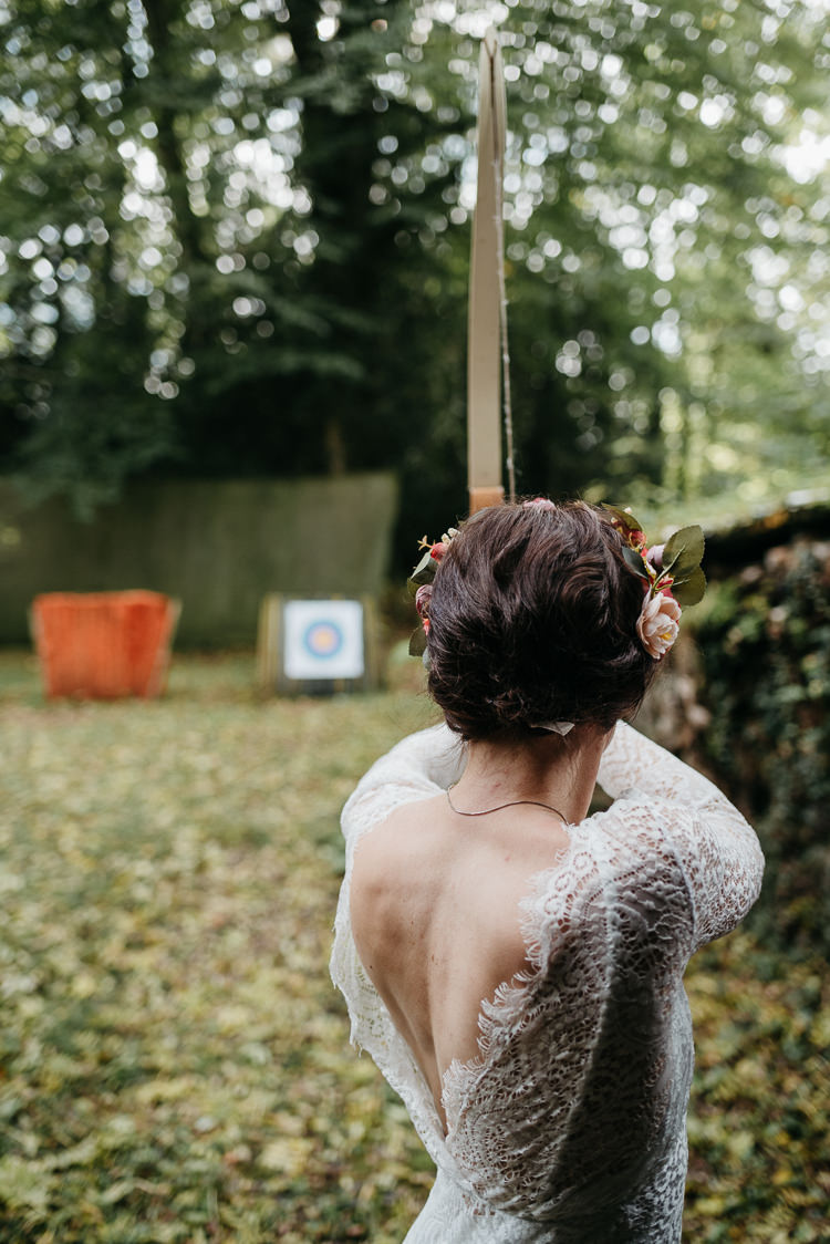 Folky Woodland Adventure Wedding https://elainewilliamsphoto.com/