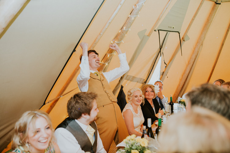 Speeches Field Outdoor Garden Woodland Hippie Summer Tipi Hush Venue Rustic Decor Table Green Yellow | Happy Outdoor Forest Mustard Yellow Wedding http://suzi-photography.com/