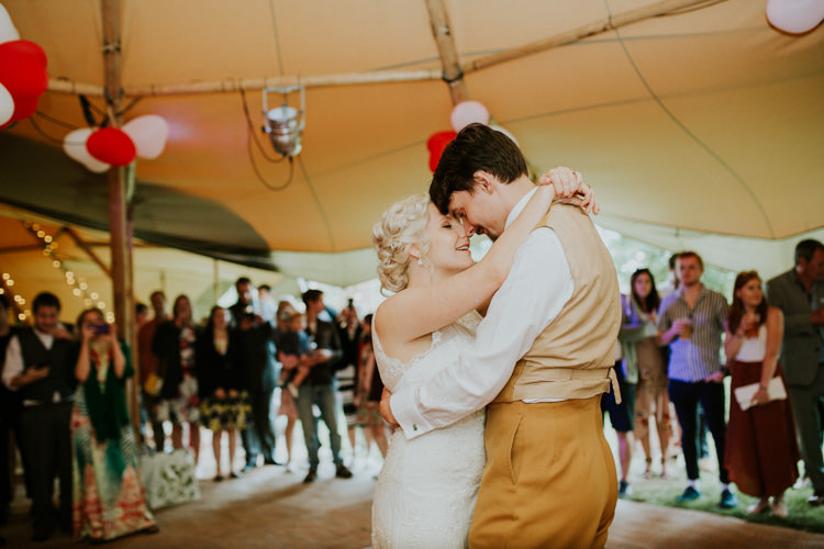 Field Garden Woodland Meadow Hippie Summer Bride Groom Hush Venue Tipi First Dance | Happy Outdoor Forest Mustard Yellow Wedding http://suzi-photography.com/