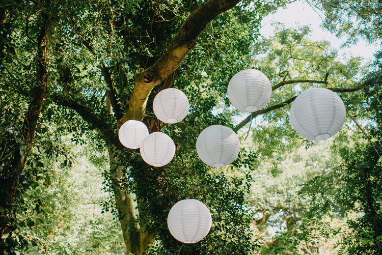 Magical Woodland Family Wedding http://photographybyclare.co.uk/