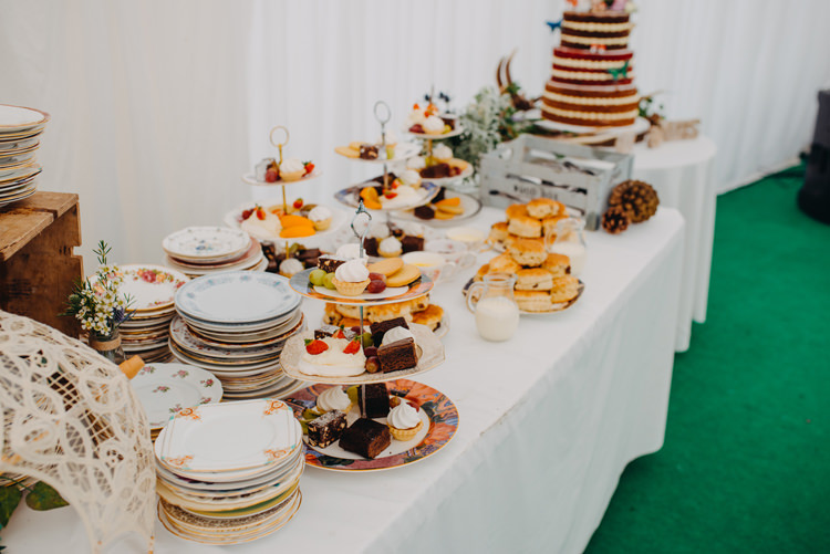 Magical Woodland Family Wedding http://photographybyclare.co.uk/