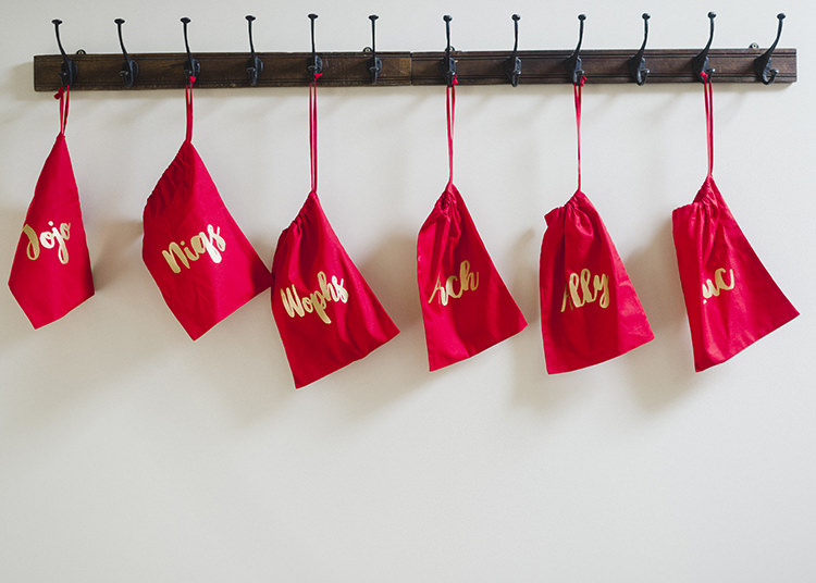Personalised Drawstring Bags Red Gold Bridesmaids Darling Fresh Bohemian Barn Wedding https://razia.photography/
