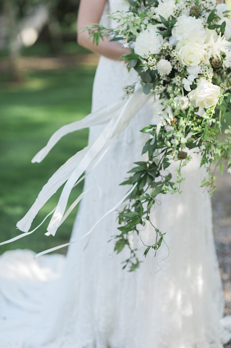 Bouquet Flowers Bride Bridal Ribbon White Greenery Foliage Large Trailing Cascading Darling Fresh Bohemian Barn Wedding https://razia.photography/