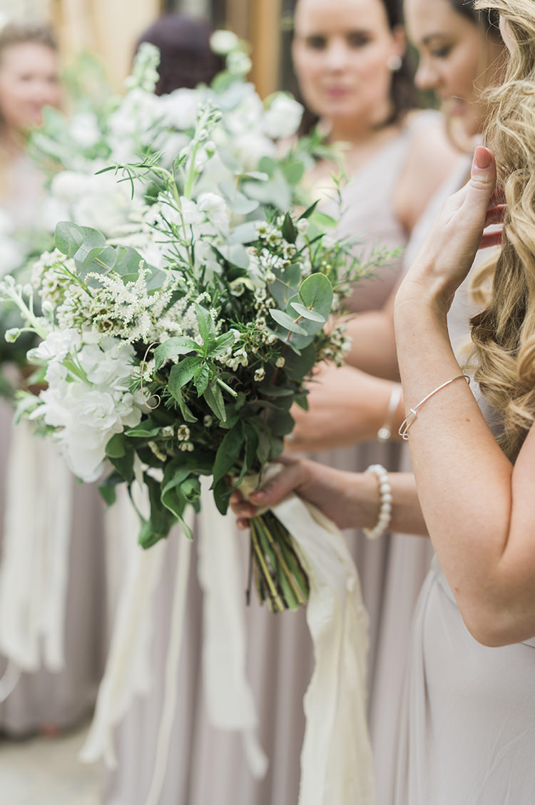 Bouquet Flowers White Green Greenery Rose Ribbon Darling Fresh Bohemian Barn Wedding https://razia.photography/