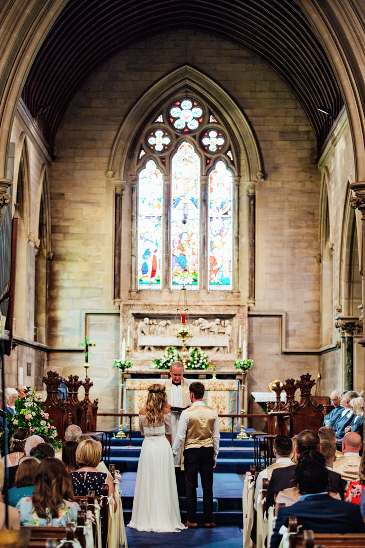 Boho DIY Secret Garden Wedding https://bibandtuckerphotography.co.uk/
