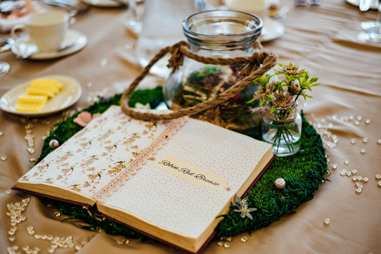 Boho DIY Secret Garden Wedding https://bibandtuckerphotography.co.uk/