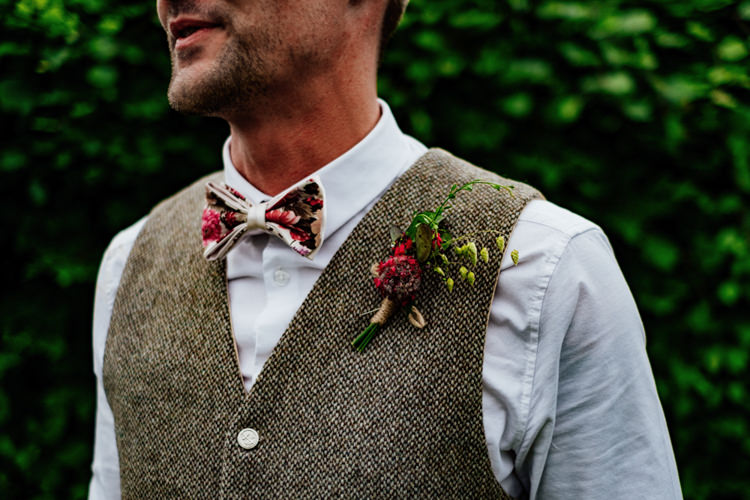 Tweed Groom Bespoke Waistcoat Floral Bow Tie Buttonhole Boho DIY Secret Garden Wedding https://bibandtuckerphotography.co.uk/