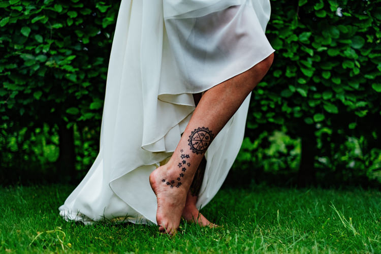 Boho DIY Secret Garden Wedding https://bibandtuckerphotography.co.uk/