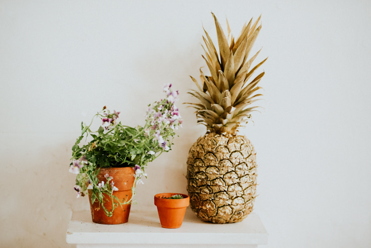 Tropical DIY Moon Photo Booth Wedding https://photo.shuttergoclick.com/