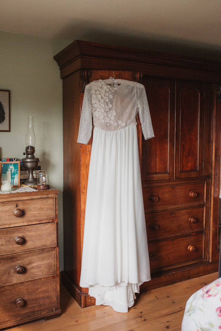 Natural Country Garden Hand Crafted Wedding https://emilytylerphotography.com/