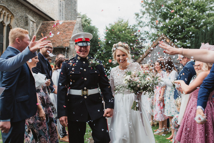 Conefetti Throw Natural Country Garden Hand Crafted Wedding https://emilytylerphotography.com/