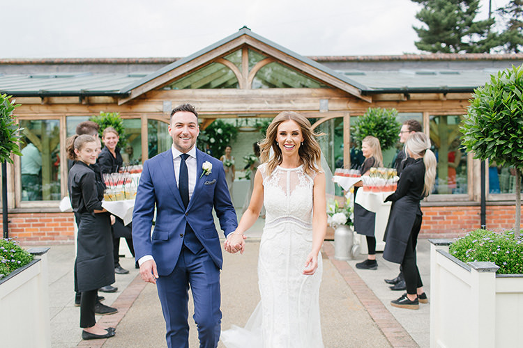 Understated Elegance Greenery Natural Wedding Gaynes Park Essex http://ilariapetrucci.co.uk/