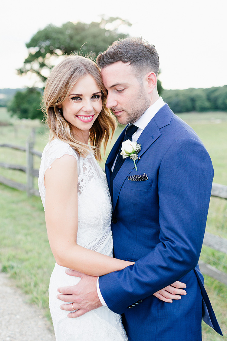 Understated Elegance Greenery Natural Wedding Gaynes Park Essex http://ilariapetrucci.co.uk/