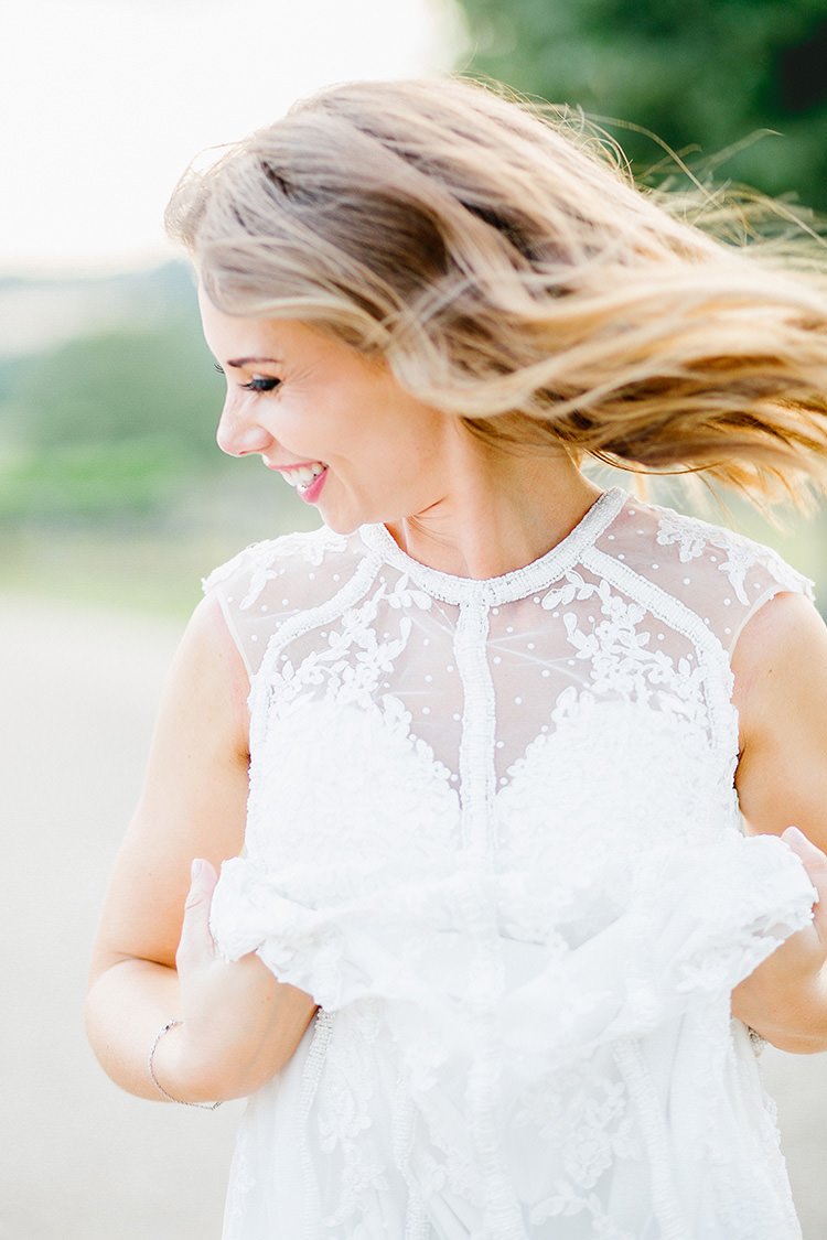 Understated Elegance Greenery Natural Wedding Gaynes Park Essex http://ilariapetrucci.co.uk/