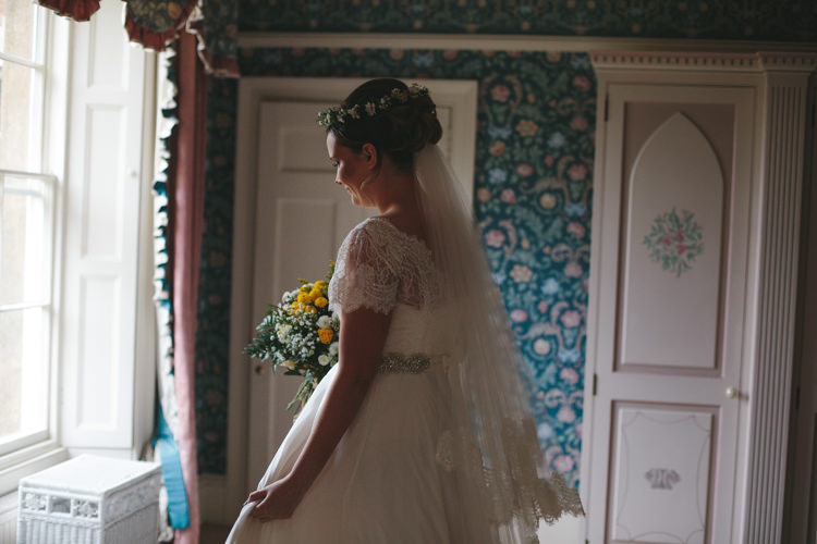 Flower Crown Veil Bride Bridal Pretty Spring Yellow Fun Personal Wedding Yeldersley Hall Derbyshire http://www.elliegracephotography.co.uk/