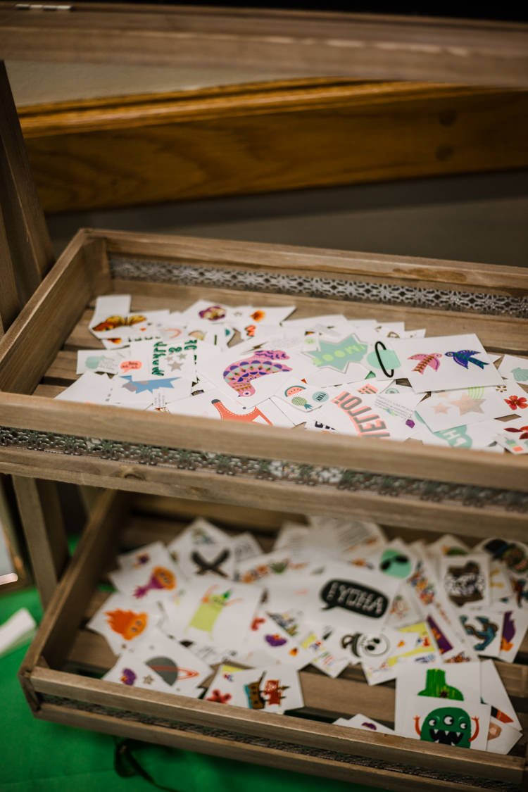 Fun DIY Wedding New Walk Museum Leicester https://www.daniellefrancescaphotography.com/