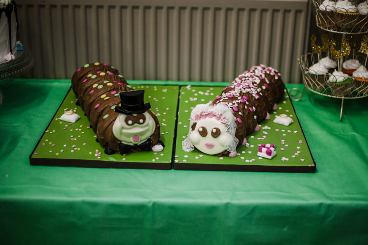 Fun DIY Wedding New Walk Museum Leicester https://www.daniellefrancescaphotography.com/