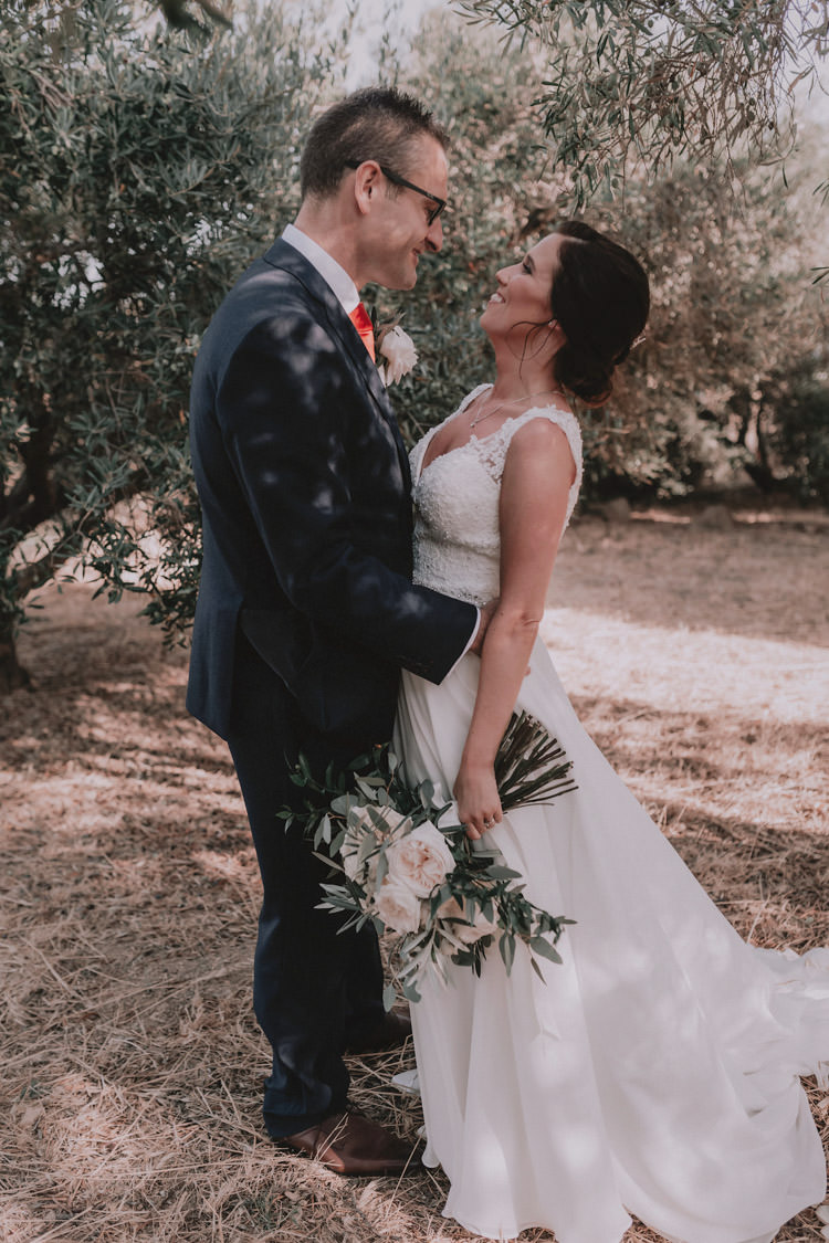 Outdoor Fields Garden Villa Italy Rustic Natural Vineyard Orchard Bride Groom Greenery Bouquet | Sage Green Mediterranean Destination Wedding Spain https://www.kinoortega.com/