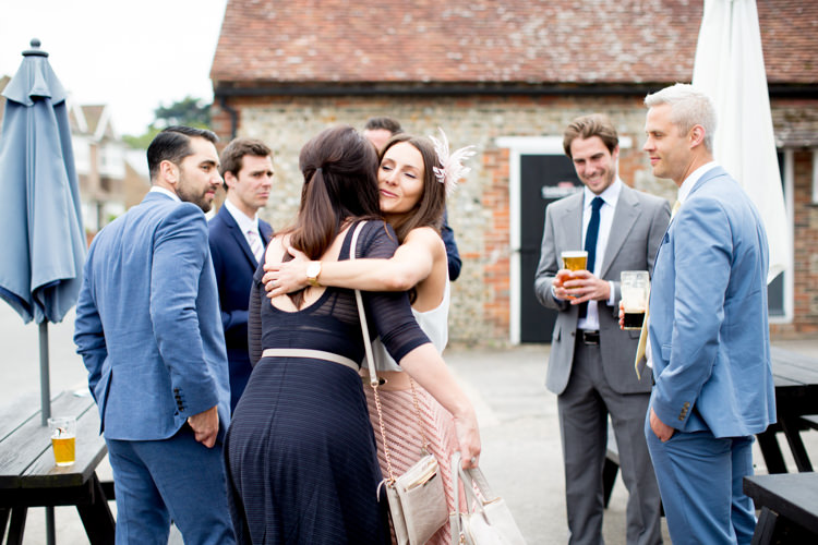 Modern Simple Colourful Garden Wedding http://www.helencawte.com/