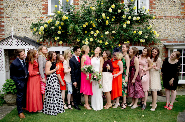 Modern Simple Colourful Garden Wedding http://www.helencawte.com/