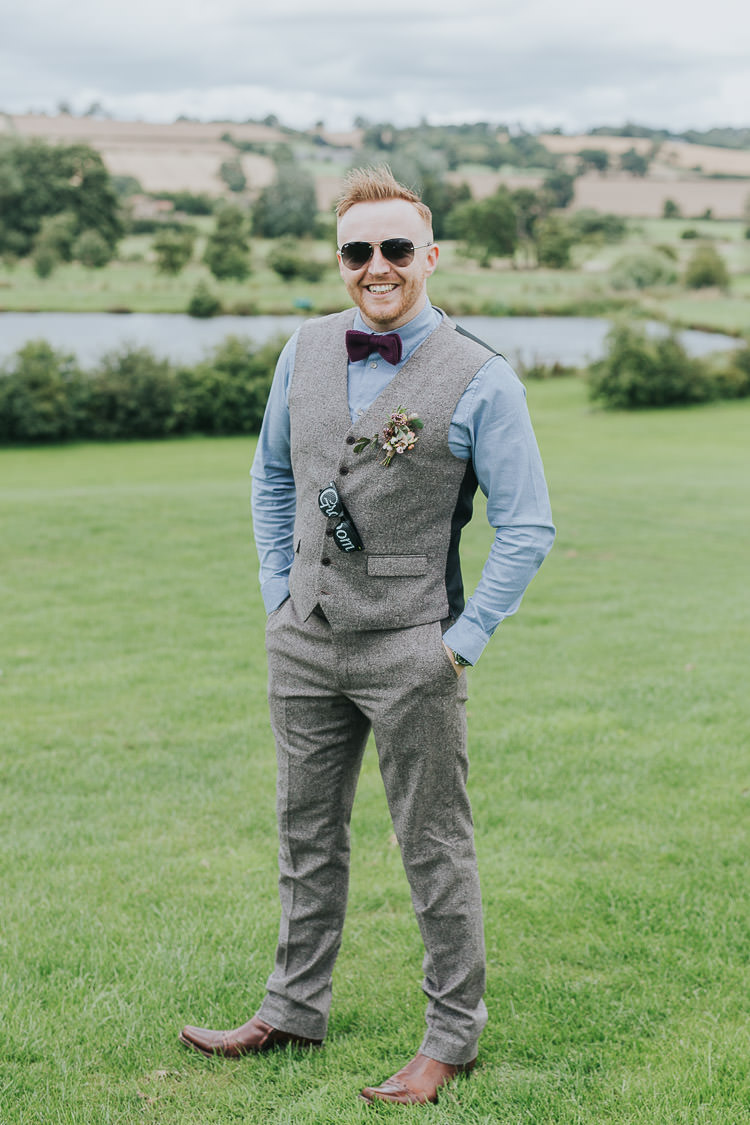 Groom Tweed Waistcoat Bow Tie Grey Non-Traditional Country Party Barn Wedding Yorkshire http://www.lauracalderwood.co.uk/