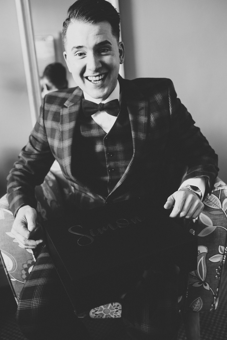 Groom Suit Check Bow Tie Autumn Packington Moor Wedding Staffordshire Farm Barn Burgundy http://kathrynedwardsphotography.com/