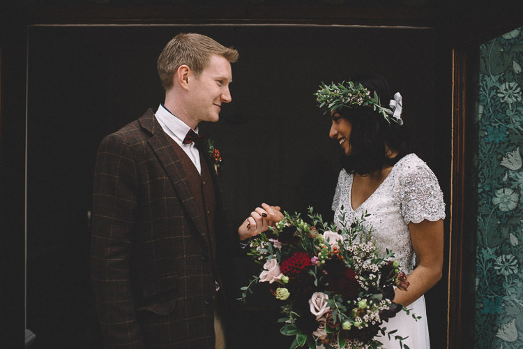 Autumn Woodland Wedding Woodlands Lodge New Forest http://carrielaversphotography.co.uk/