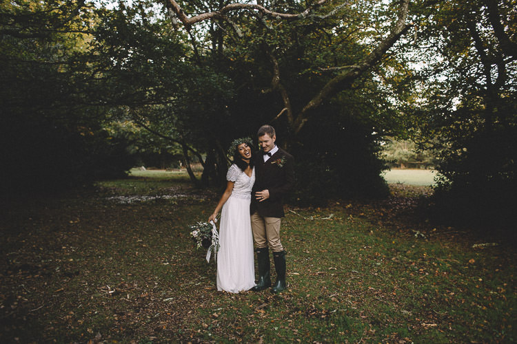 Autumn Woodland Wedding Woodlands Lodge New Forest http://carrielaversphotography.co.uk/