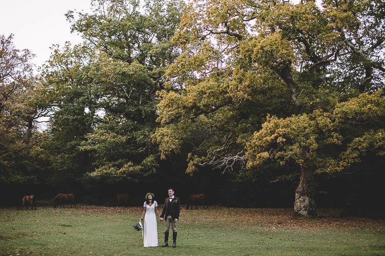 Autumn Woodland Wedding Woodlands Lodge New Forest http://carrielaversphotography.co.uk/