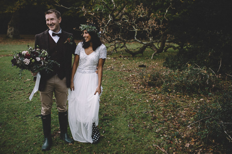 Autumn Woodland Wedding Woodlands Lodge New Forest http://carrielaversphotography.co.uk/