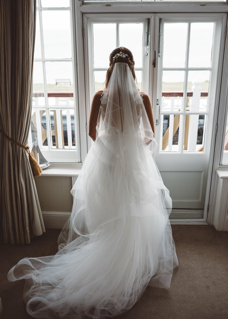Bride Bridal Hayley Paige Dress Gown Tulle Princess Veil Lace Strappy Back Cool Stylish Windy Coastal Wedding East Quay Lobster Shack Whitstable http://holliecarlinphotography.com/