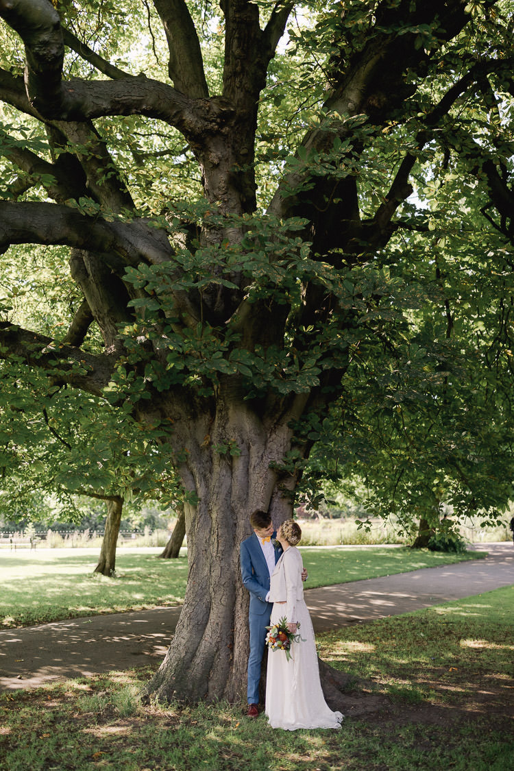Colourful Indie London City Wedding Clissold House West Reservoir Centre https://www.murrayclarke.co.uk/