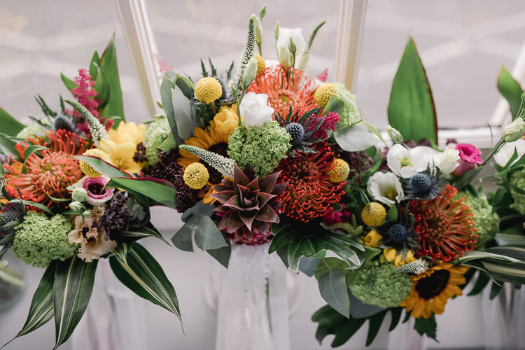 Flowers Bouquet Bride Bridal Yellow Red Sunflower Billy Ball Colourful Indie London City Wedding Clissold House West Reservoir Centre https://www.murrayclarke.co.uk/