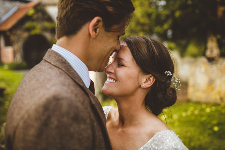 Relaxed Country Tipi Yellow Wedding Hampshire https://photography34.co.uk/