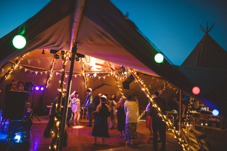 Lighting Relaxed Country Tipi Yellow Wedding Hampshire https://photography34.co.uk/