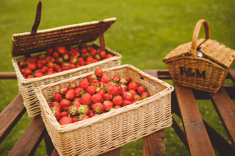 Strawberries Hamper Food Picnic Relaxed Country Tipi Yellow Wedding Hampshire https://photography34.co.uk/