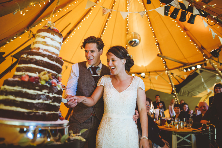 Relaxed Country Tipi Yellow Wedding Hampshire https://photography34.co.uk/