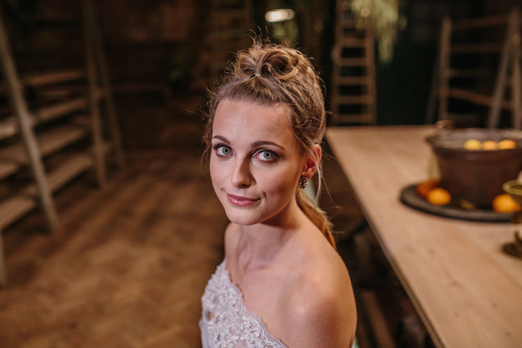 Luxe Industrial Velvet Wedding Ideas https://jessypapasavvaphotography.com/