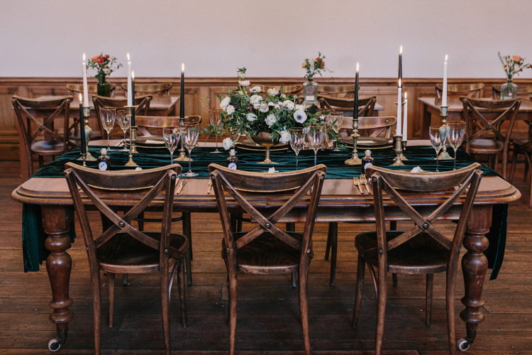Tablescape Decor Tables Long Candlesticks Gold Green Runners Luxe Industrial Velvet Wedding Ideas https://jessypapasavvaphotography.com/