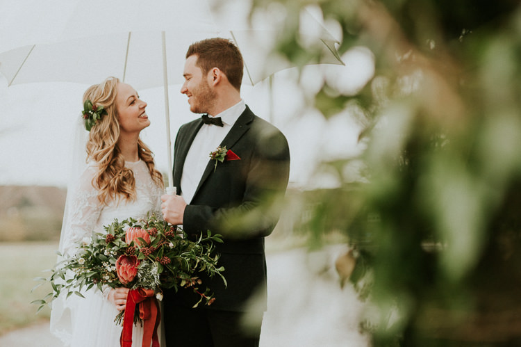 Moody Jewel Tone Velvet Wedding Ideas Sanctum On The Green https://www.hannahmcclunephotography.com/