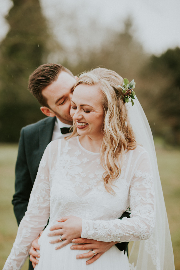 Moody Jewel Tone Velvet Wedding Ideas Sanctum On The Green https://www.hannahmcclunephotography.com/